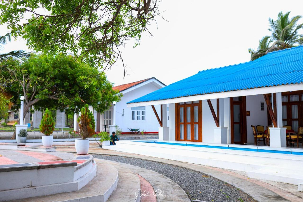 Ceylonta Beach Resort And Spa Hambantota Luaran gambar