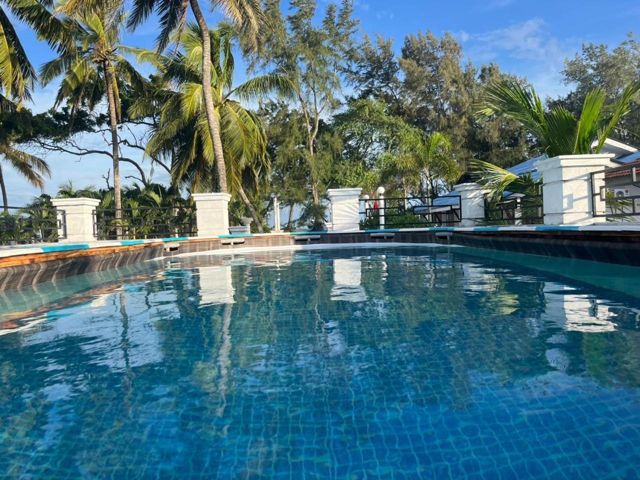 Ceylonta Beach Resort And Spa Hambantota Luaran gambar