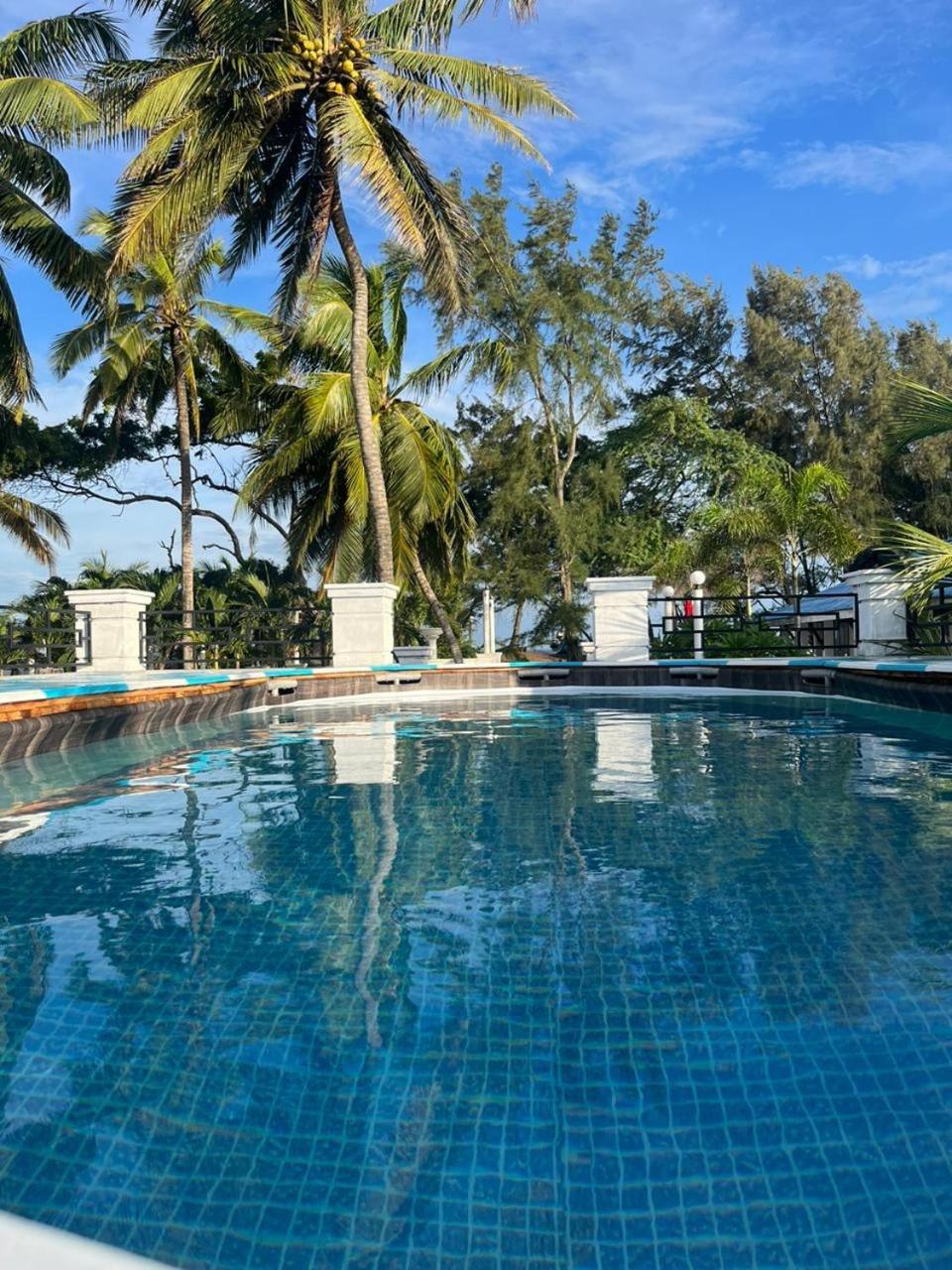 Ceylonta Beach Resort And Spa Hambantota Luaran gambar