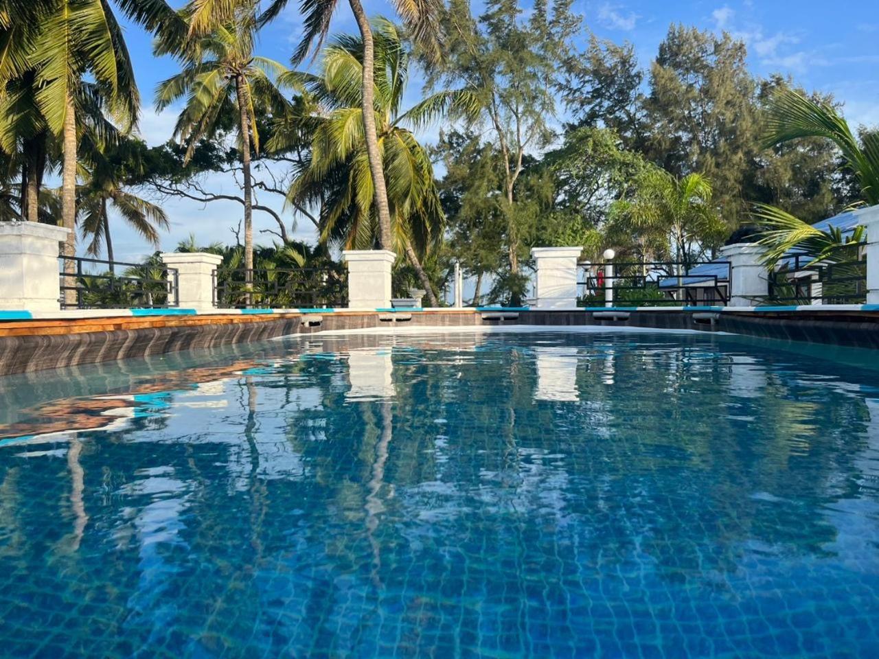 Ceylonta Beach Resort And Spa Hambantota Luaran gambar