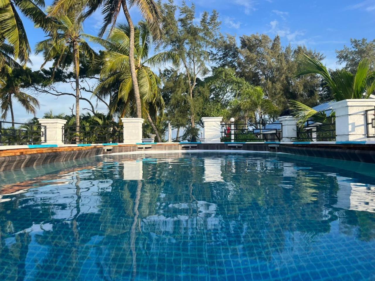 Ceylonta Beach Resort And Spa Hambantota Luaran gambar