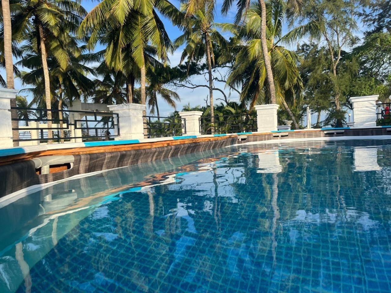 Ceylonta Beach Resort And Spa Hambantota Luaran gambar